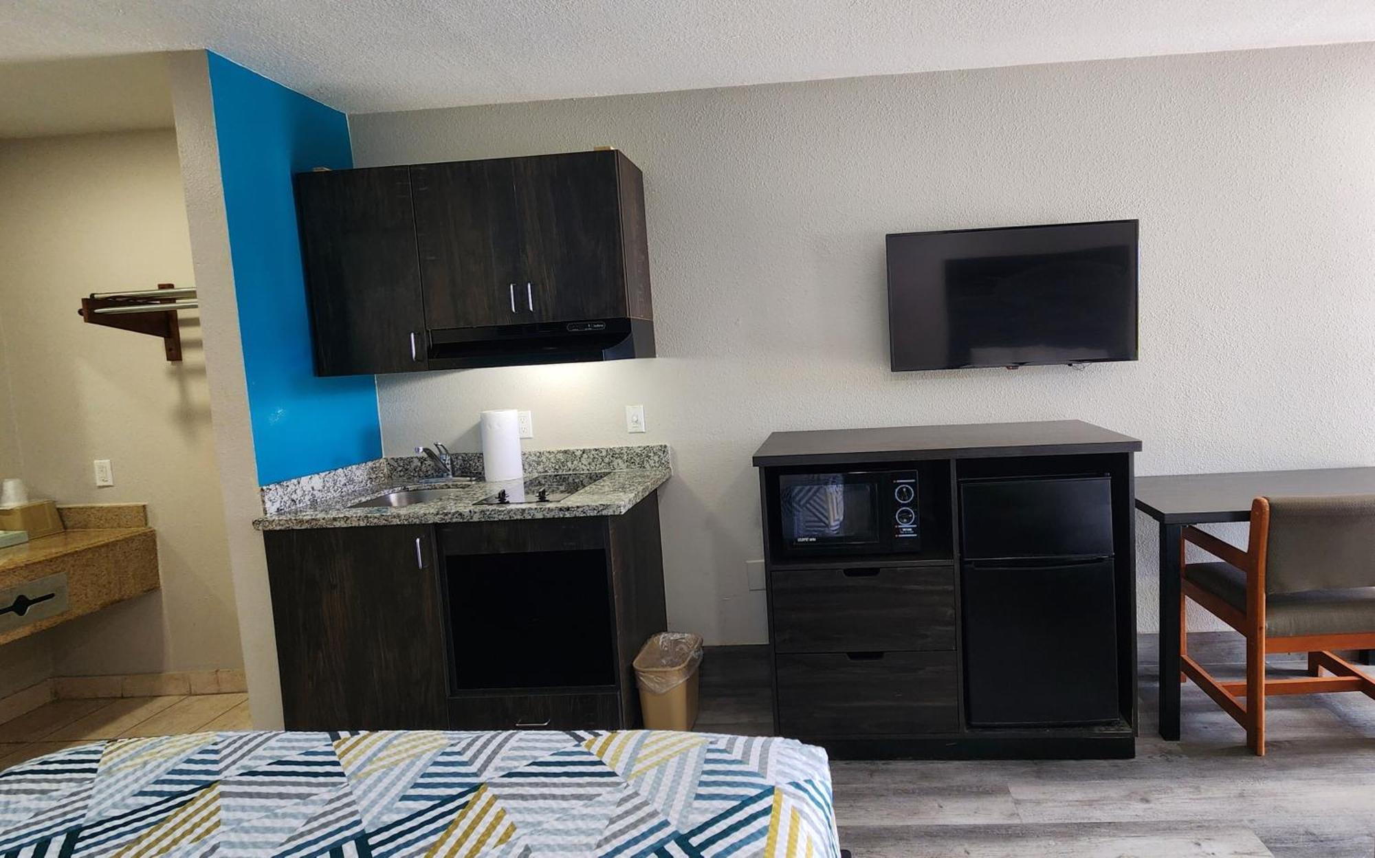 Wharton Scottish Inn & Suites מראה חיצוני תמונה